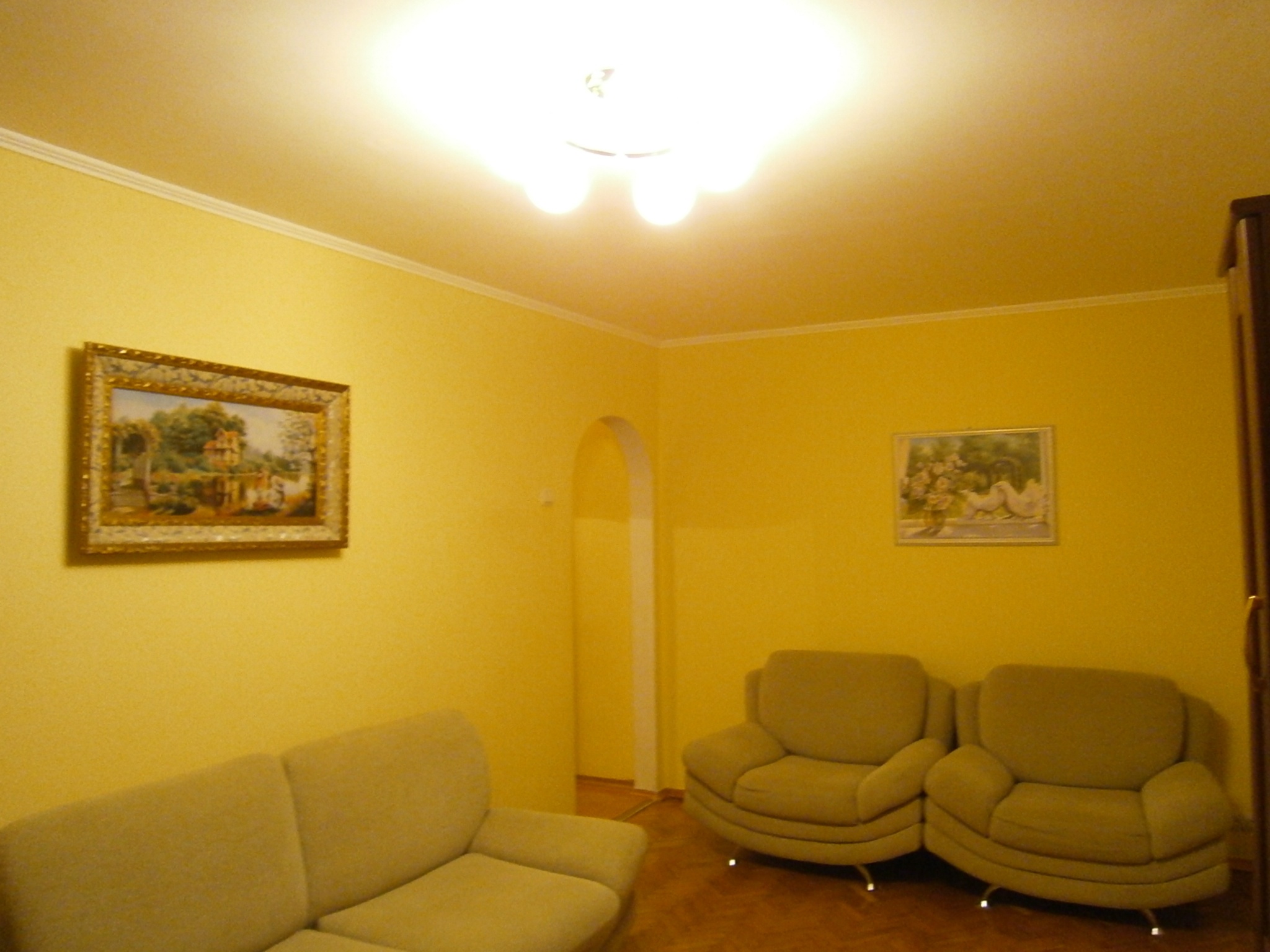Оренда 3-кімнатної квартири 60 м², Миропільська вул., 3