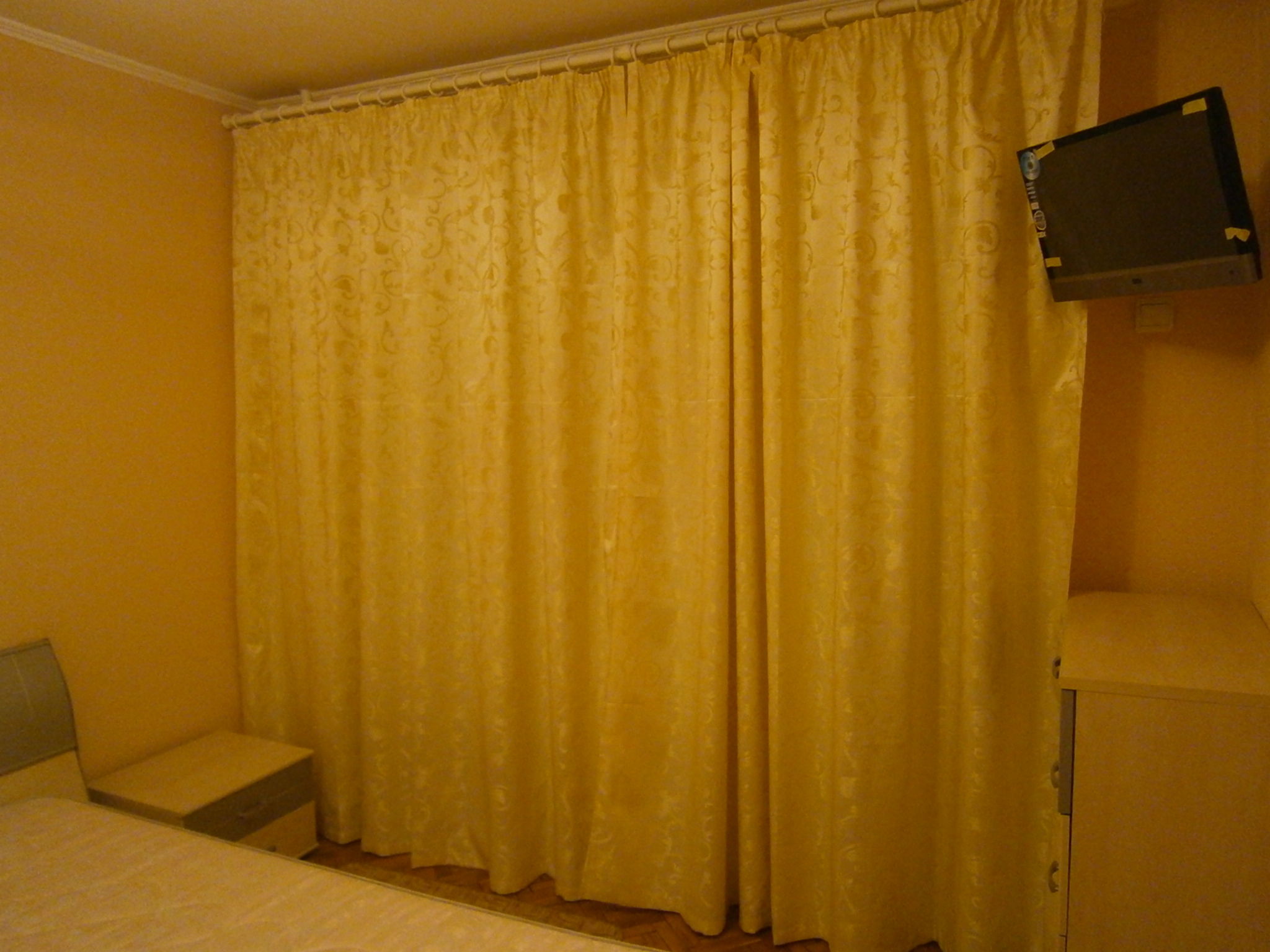 Оренда 3-кімнатної квартири 60 м², Миропільська вул., 3