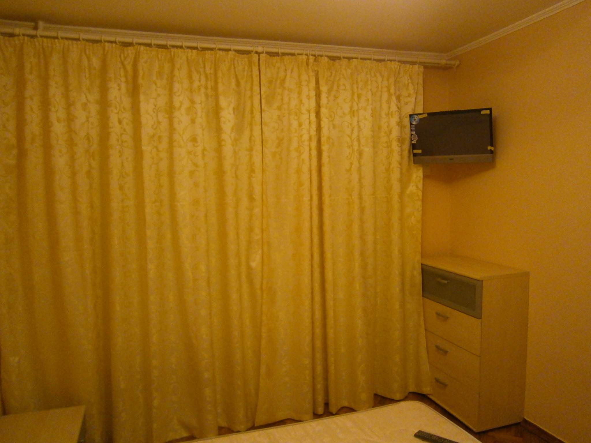 Оренда 3-кімнатної квартири 60 м², Миропільська вул., 3