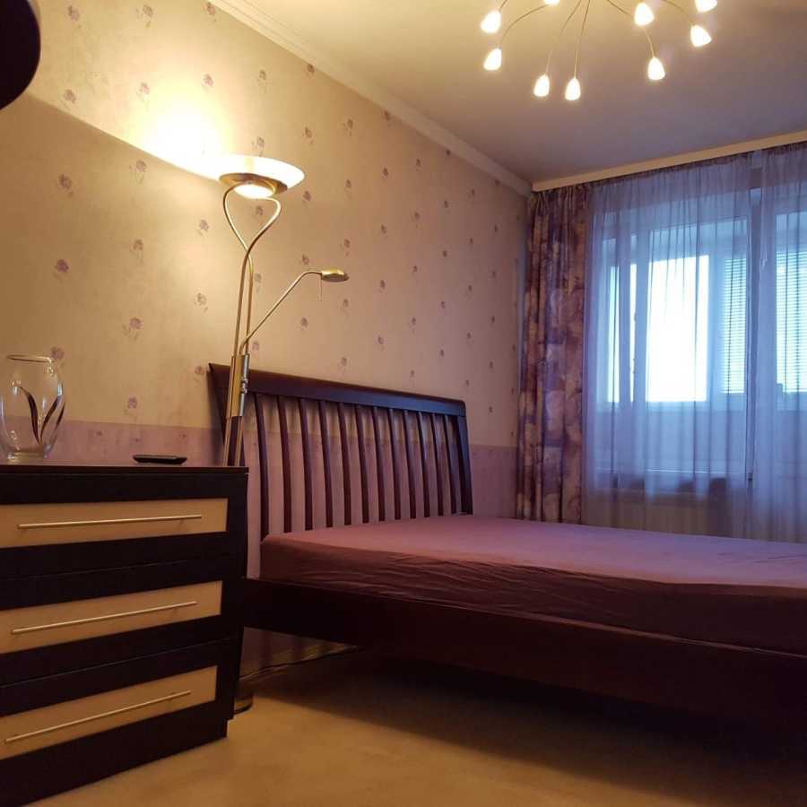Продаж 3-кімнатної квартири 70 м², Андрія Малишко вул., 15