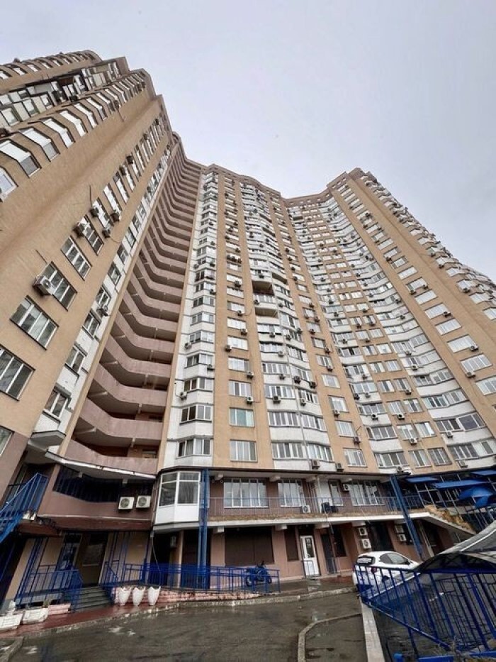 Аренда 1-комнатной квартиры 46.7 м², Николая Бажана просп., 1М