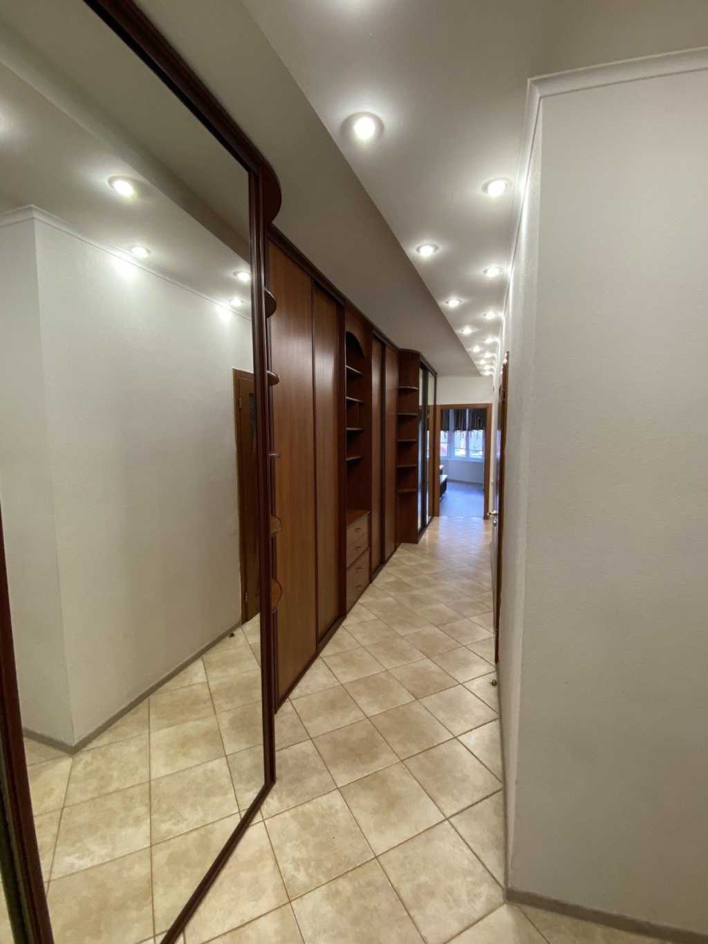 Продажа 2-комнатной квартиры 74 м², Маршала Тимошенко ул., 29