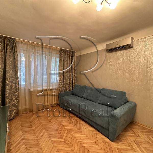 Продаж 2-кімнатної квартири 49 м², Голосіївський просп., 108к3
