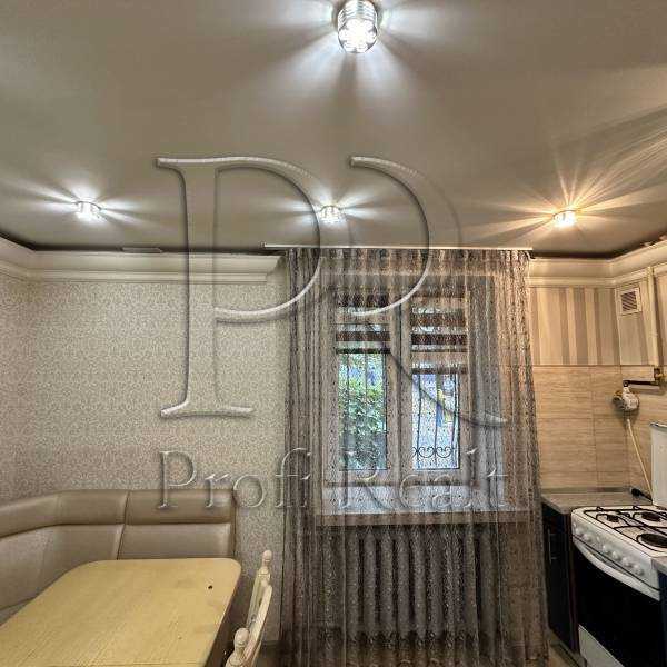 Продаж 2-кімнатної квартири 49 м², Голосіївський просп., 108к3