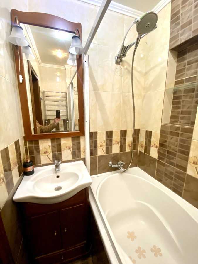 Продажа 3-комнатной квартиры 72 м², Арсения Тарковского ул.