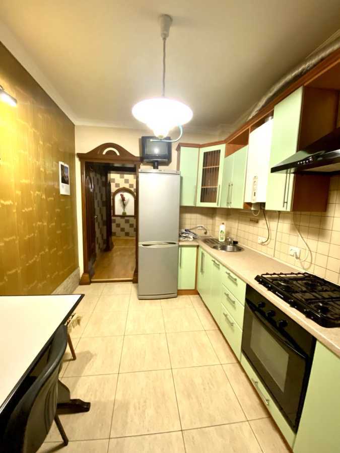 Продажа 3-комнатной квартиры 72 м², Арсения Тарковского ул.