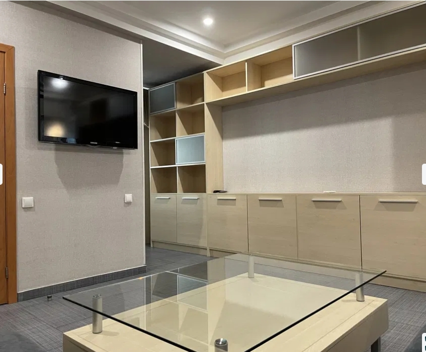 Аренда офиса 60 м², Литературная ул.