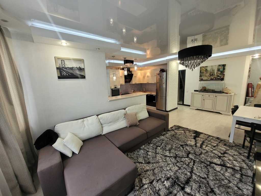Оренда 3-кімнатної квартири 73 м², Урлівська вул., 40