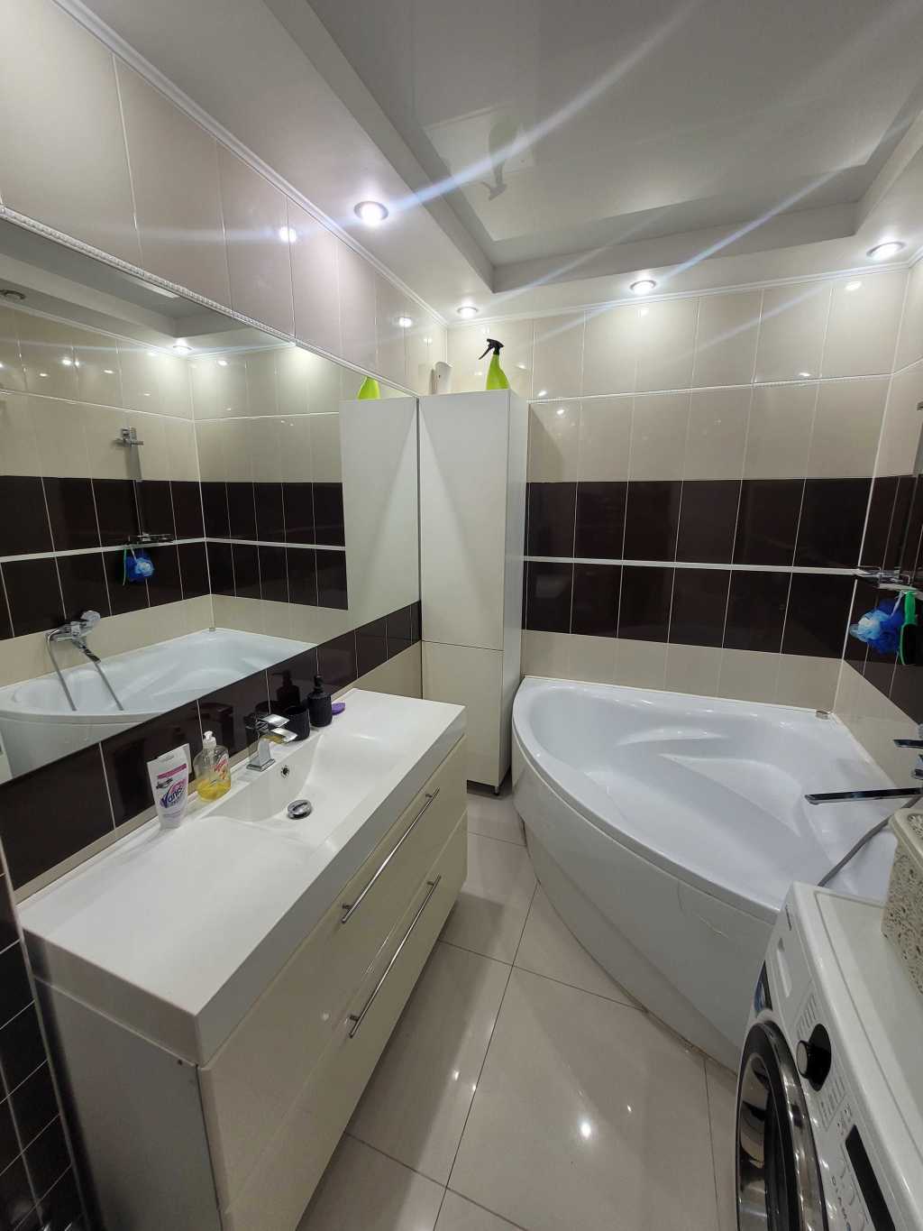 Оренда 3-кімнатної квартири 73 м², Урлівська вул., 40