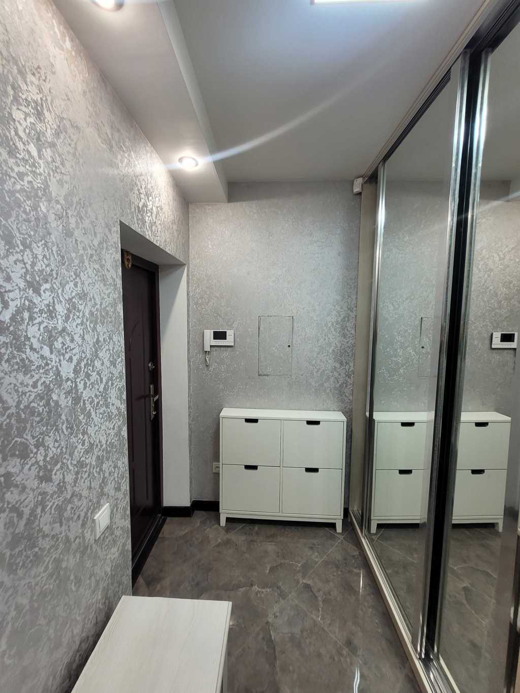 Оренда 3-кімнатної квартири 73 м², Урлівська вул., 40