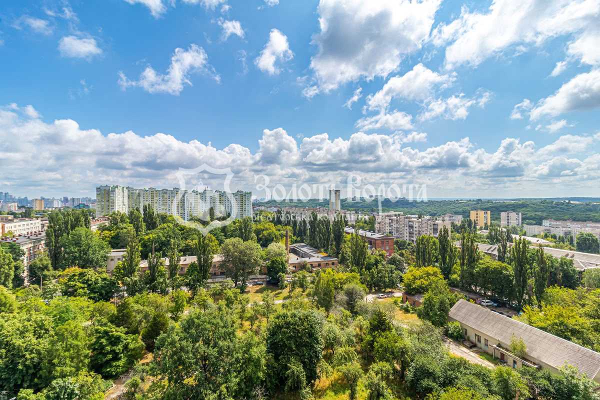 Продаж 1-кімнатної квартири 37 м², Васильківська вул., 37г