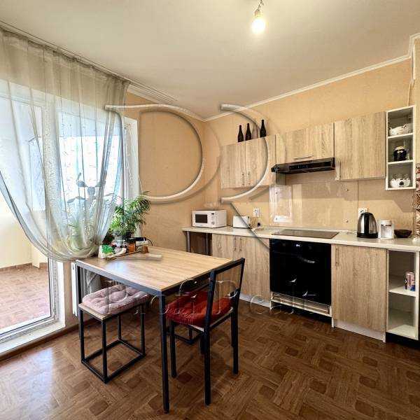 Продажа 2-комнатной квартиры 77 м², Балтийский пер., 3