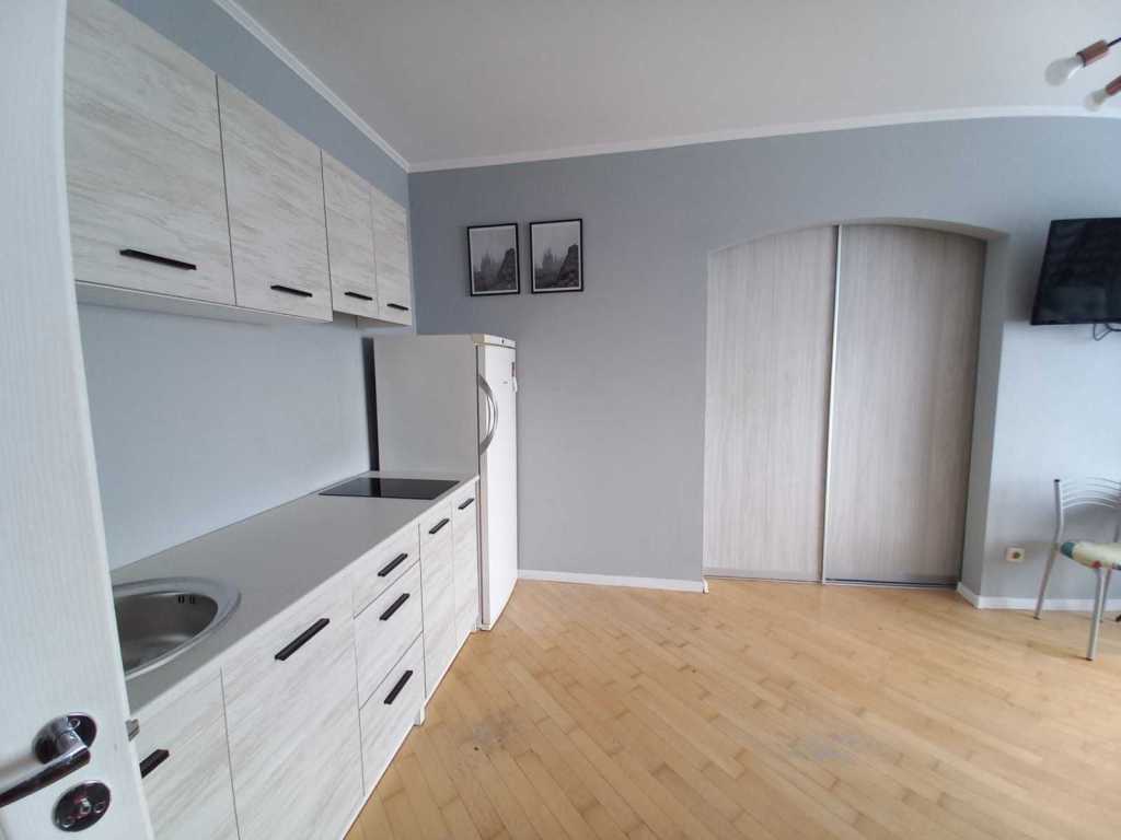 Продаж 2-кімнатної квартири 52.4 м², Харківське шосе, 56