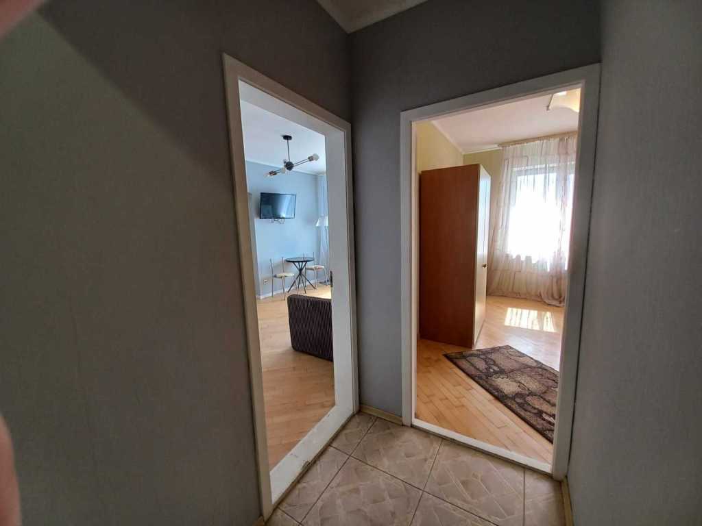 Продаж 2-кімнатної квартири 52.4 м², Харківське шосе, 56