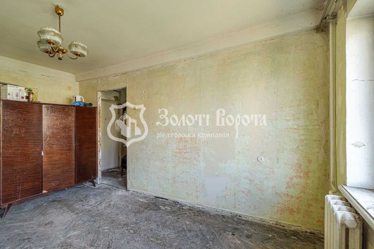 Продаж 1-кімнатної квартири 29 м², Будівельників вул., 15