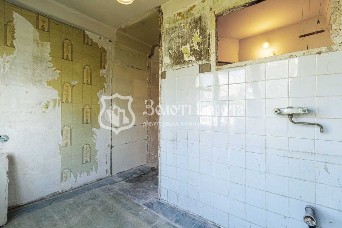 Продаж 1-кімнатної квартири 29 м², Будівельників вул., 15