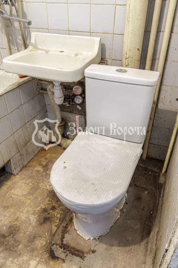 Продаж 1-кімнатної квартири 29 м², Будівельників вул., 15