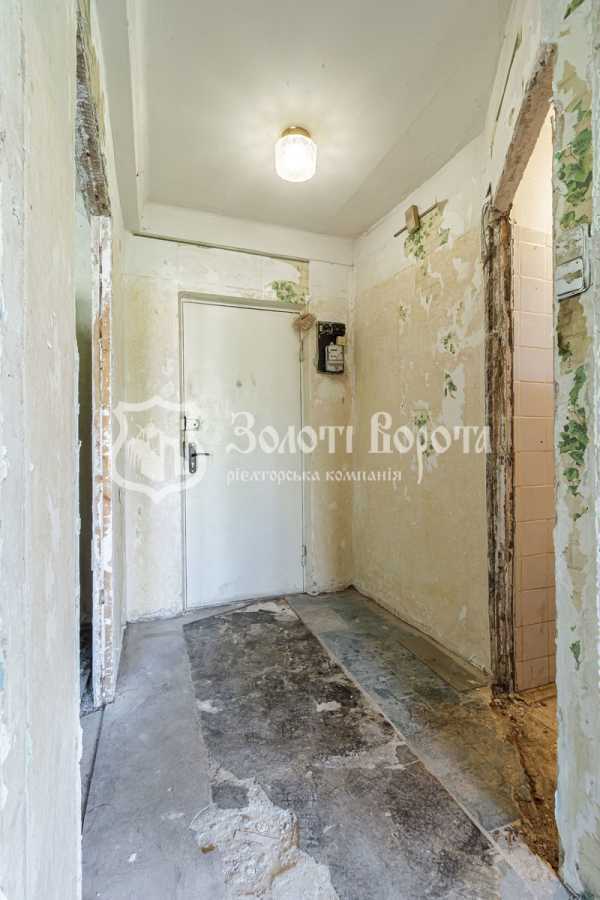 Продаж 1-кімнатної квартири 29 м², Будівельників вул., 15