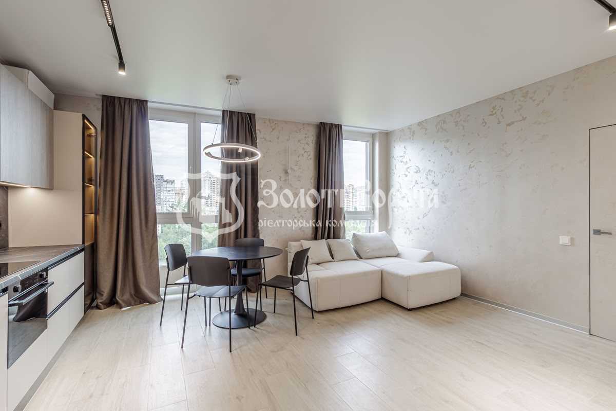 Продажа 1-комнатной квартиры 53.3 м², Шолуденко ул., 30