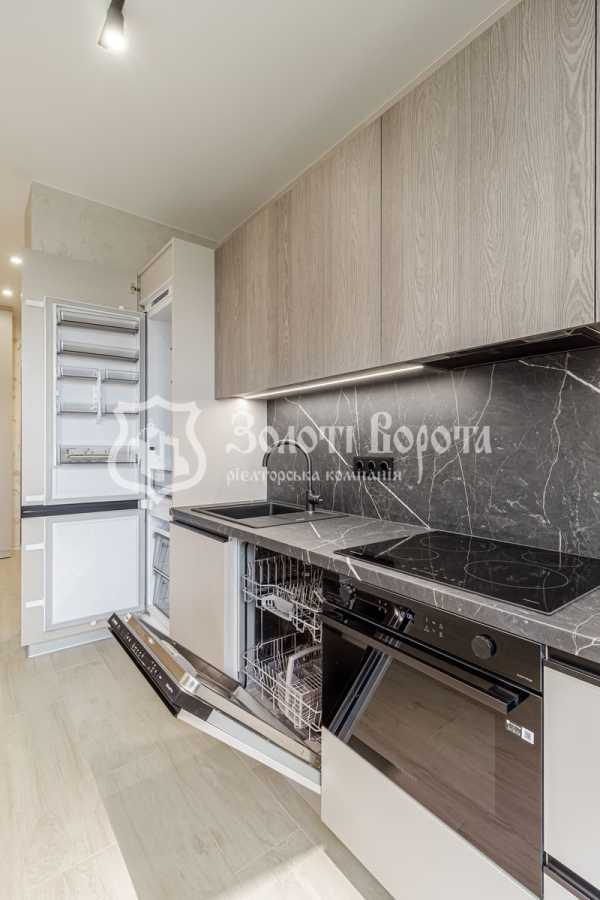 Продажа 1-комнатной квартиры 53.3 м², Шолуденко ул., 30
