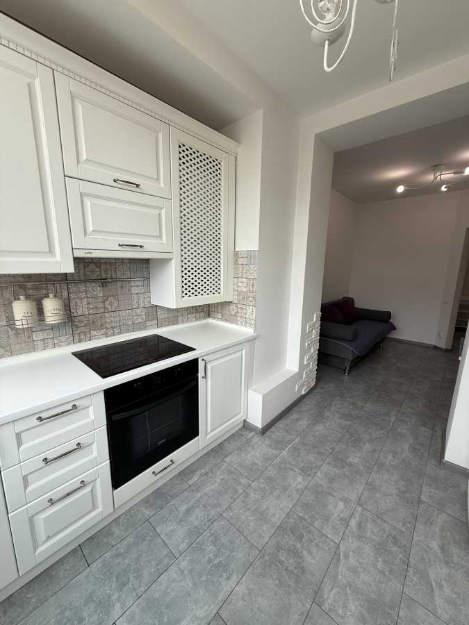 Продаж 1-кімнатної квартири 47 м², Боголюбова вул., 32