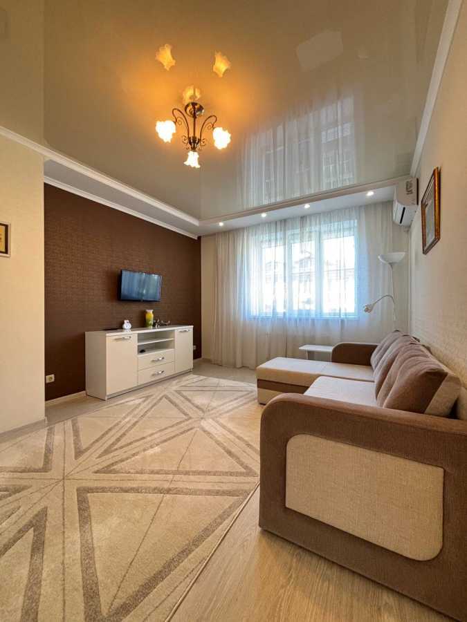 Продаж 1-кімнатної квартири 39 м², Академіка Амосова вул., 22