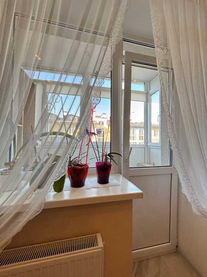 Продаж 1-кімнатної квартири 39 м², Академіка Амосова вул., 22