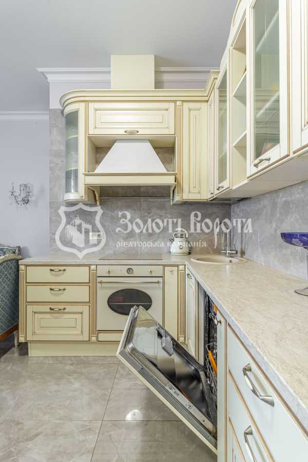Продаж 2-кімнатної квартири 60 м², Лесі Українки бул., 7В