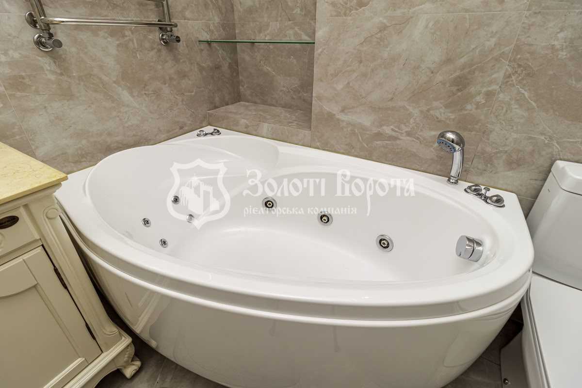 Продаж 2-кімнатної квартири 60 м², Лесі Українки бул., 7В