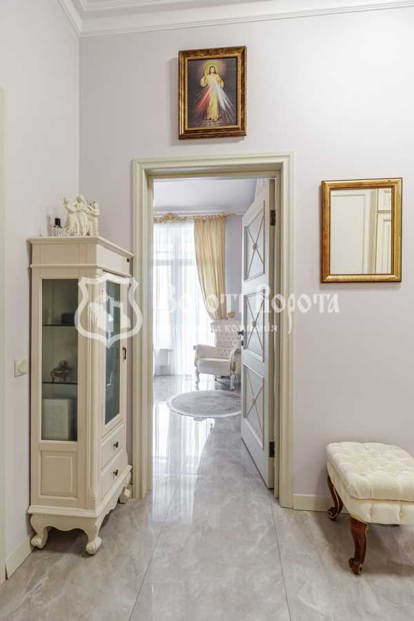 Продаж 2-кімнатної квартири 60 м², Лесі Українки бул., 7В
