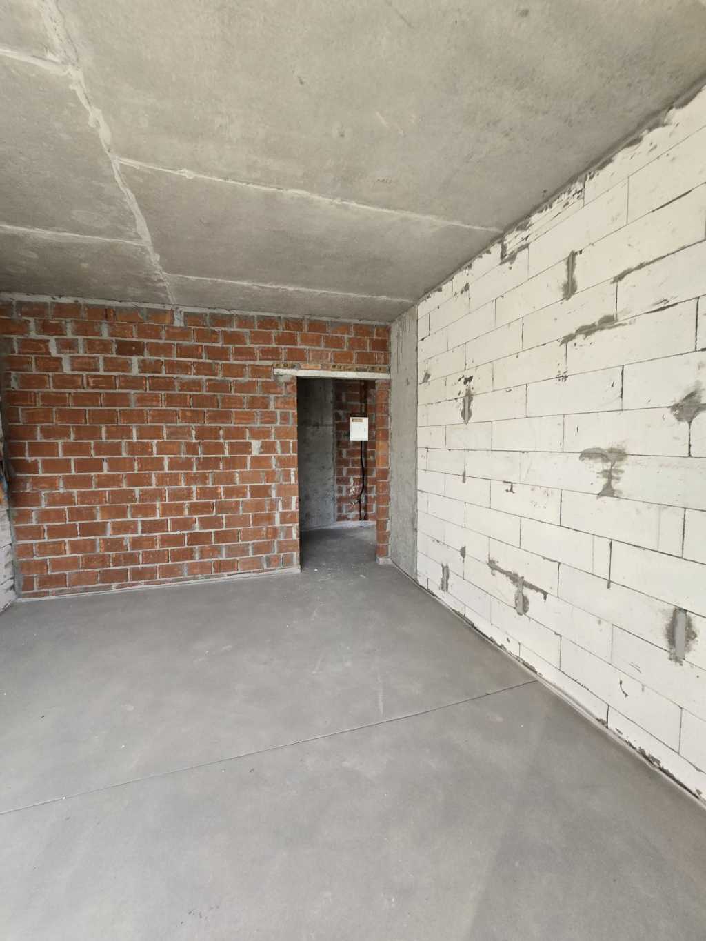 Продажа 1-комнатной квартиры 41 м², Метрологическая ул., 107А