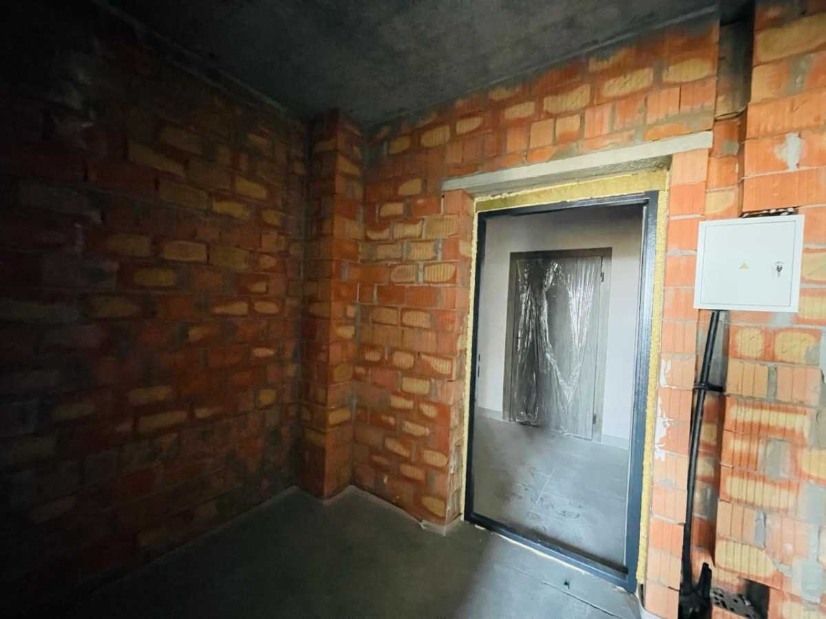 Продажа 1-комнатной квартиры 41 м², Метрологическая ул., 107А