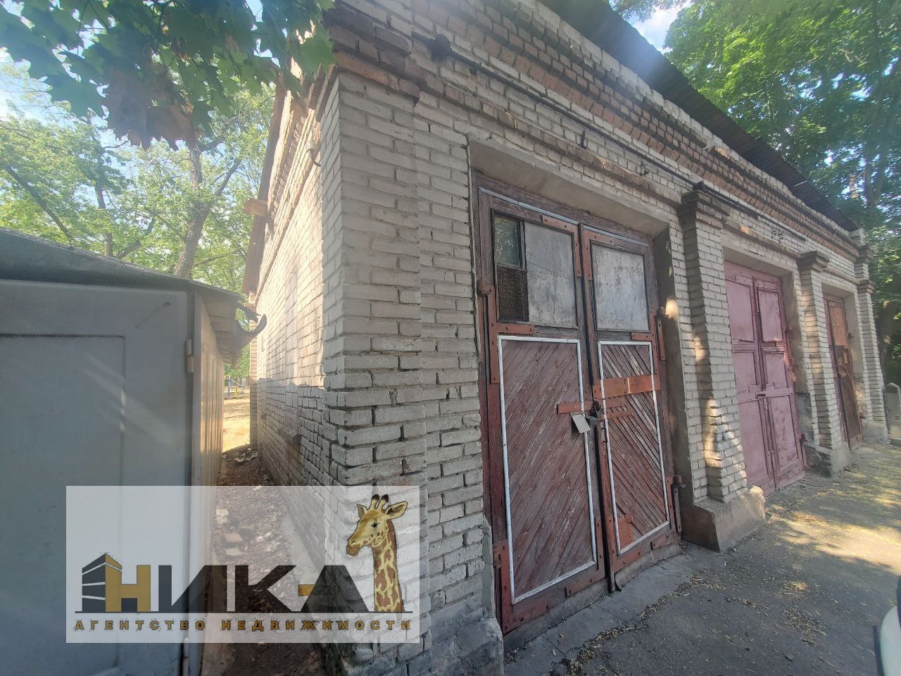 Продажа 3-комнатной квартиры 66 м², Сергея Синенко ул.