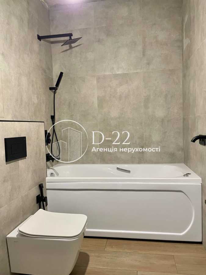 Продажа 1-комнатной квартиры 39 м², Мира ул., 1