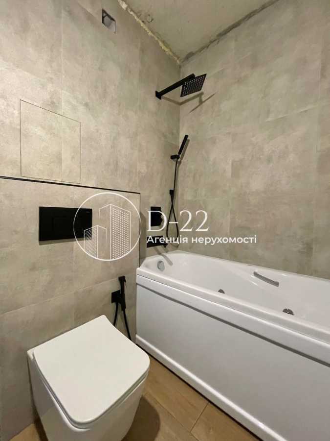 Продажа 1-комнатной квартиры 39 м², Мира ул., 1