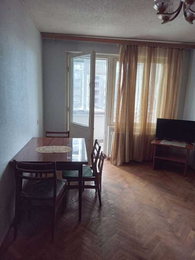 Продажа 2-комнатной квартиры 45 м², Березняковская ул., 38