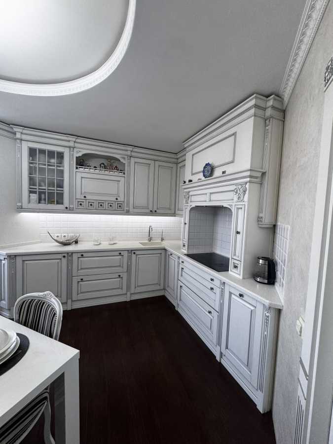 Продажа 4-комнатной квартиры 126 м², Бориса Гмыри ул., 8Б