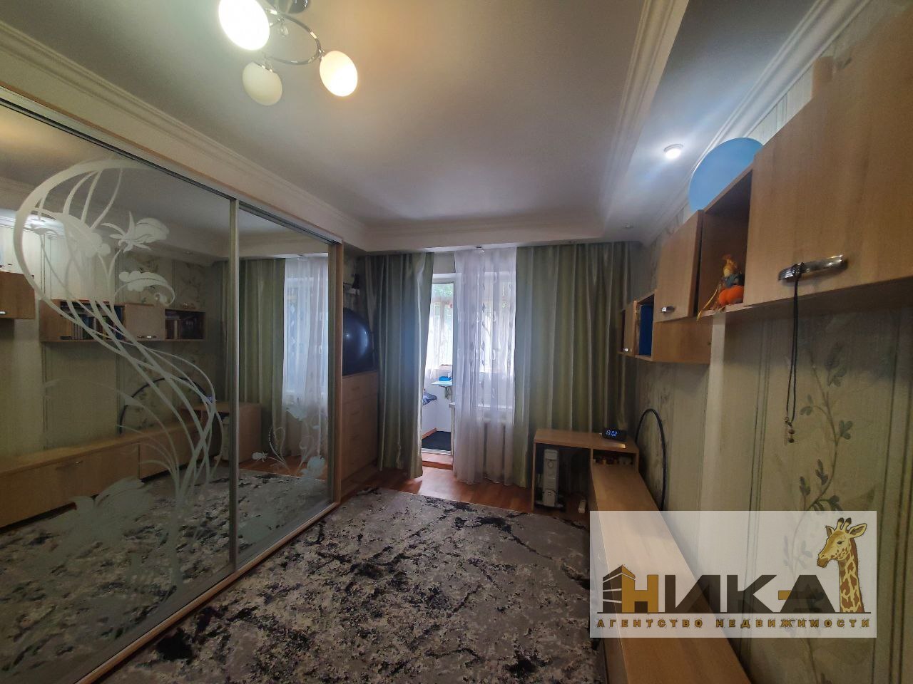 Продажа 2-комнатной квартиры 51 м², Бочарова ул.