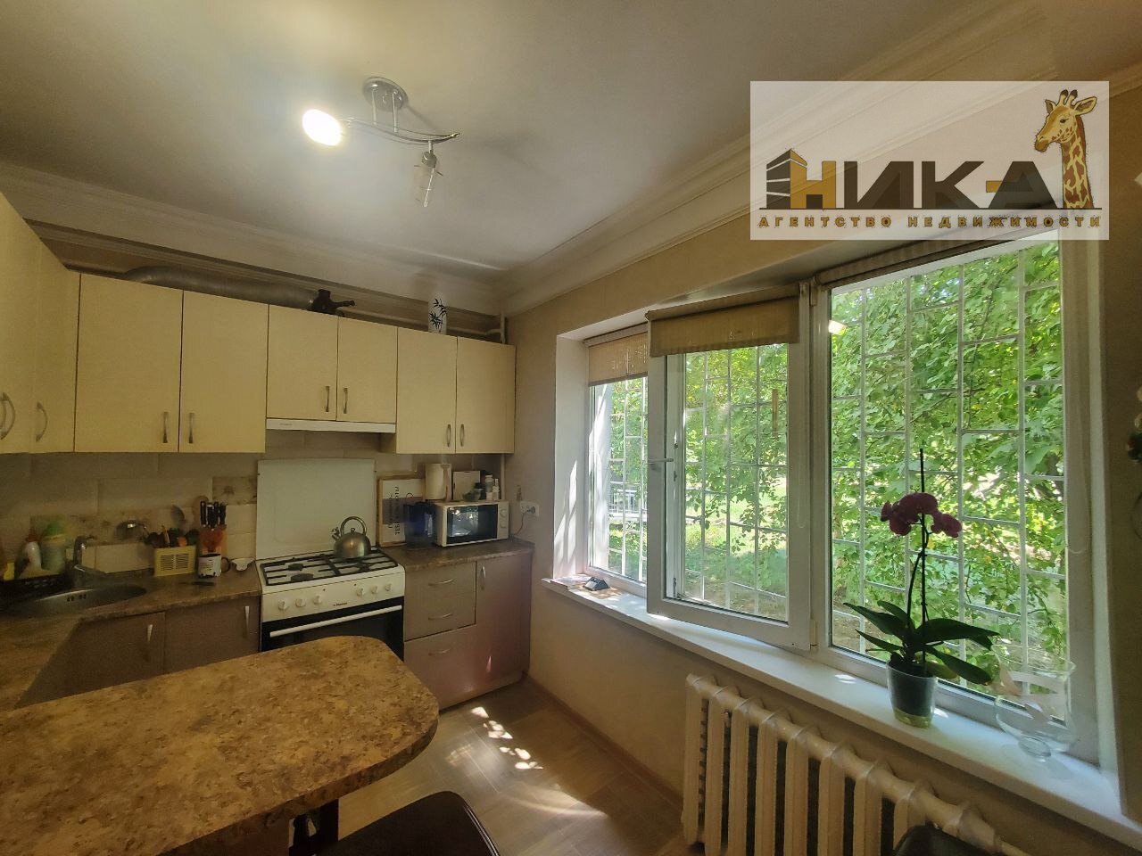 Продажа 2-комнатной квартиры 51 м², Бочарова ул.