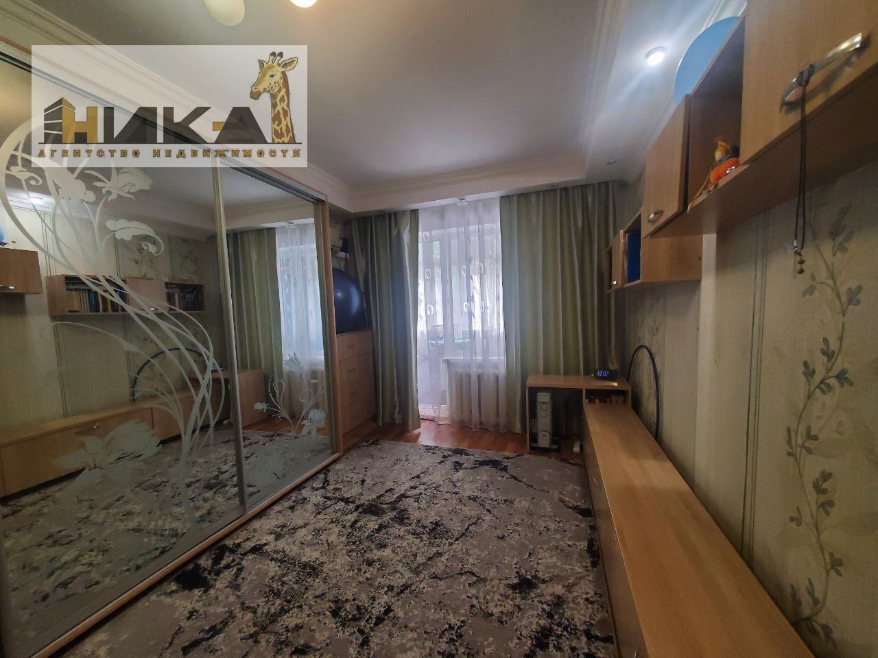 Продажа 2-комнатной квартиры 51 м², Бочарова ул.