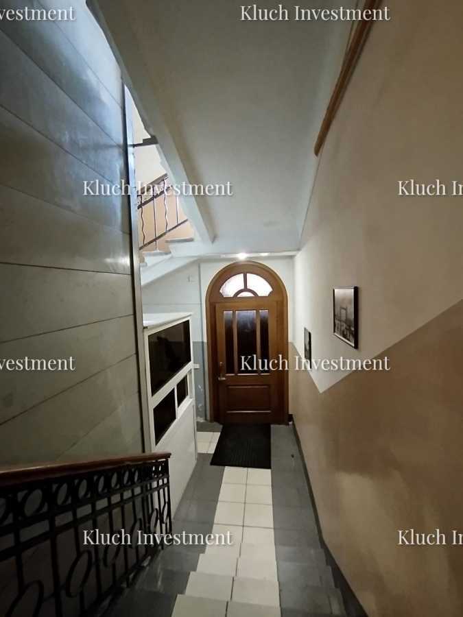 Продаж 2-кімнатної квартири 67 м², Банкова вул., 1/10