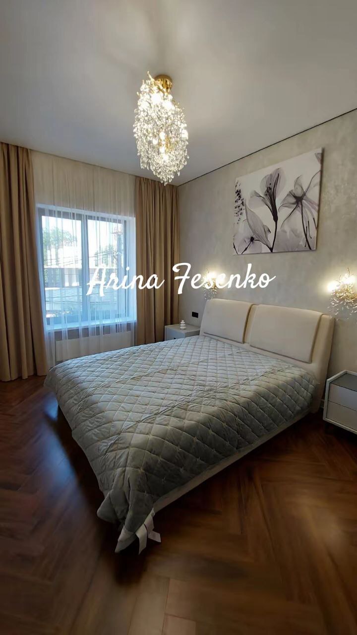 Продажа 2-комнатной квартиры 80 м², Фонтанская дор., 153