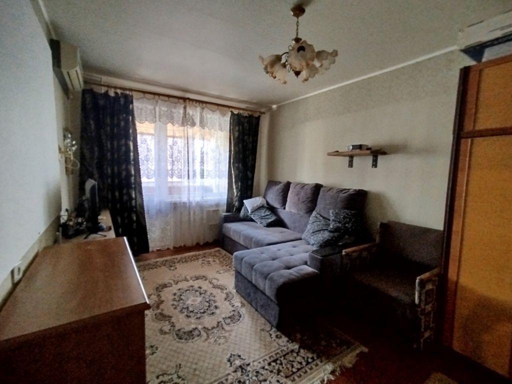 Продаж 2-кімнатної квартири 49 м², Головка вул.