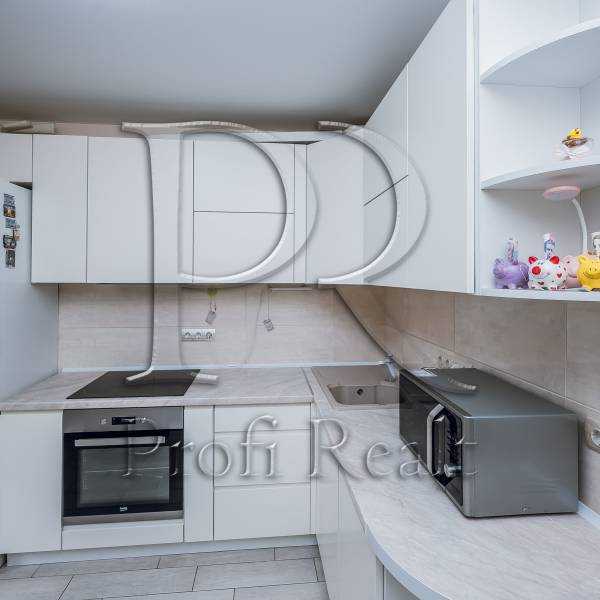 Продаж 1-кімнатної квартири 37 м², Стеценка вул., 75г