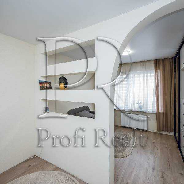 Продаж 1-кімнатної квартири 37 м², Стеценка вул., 75г