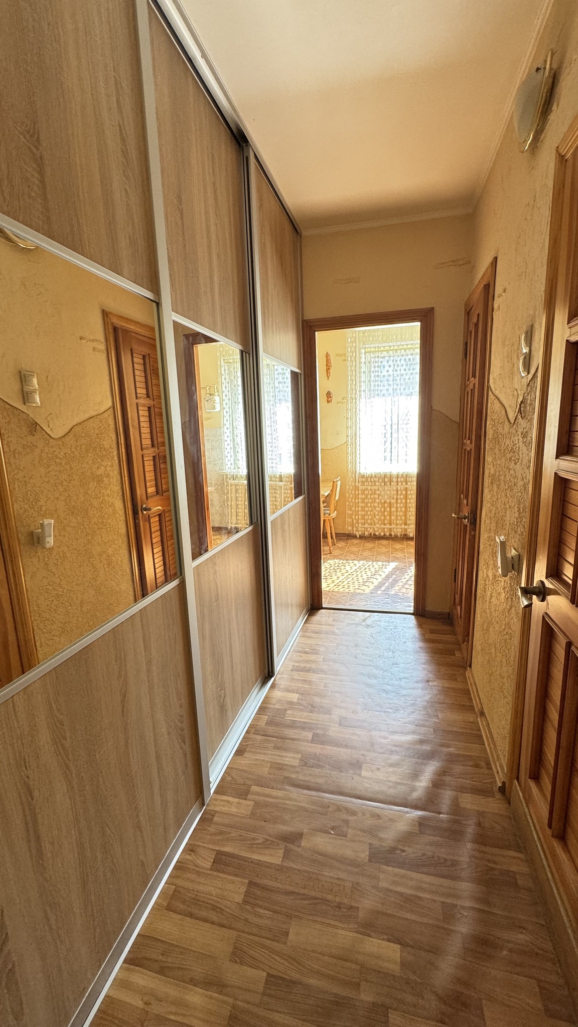 Продажа 3-комнатной квартиры 70 м²