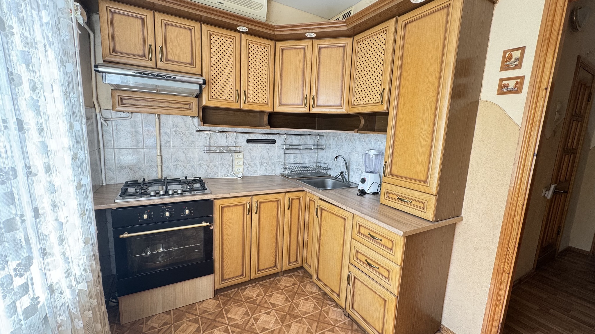Продажа 3-комнатной квартиры 70 м²