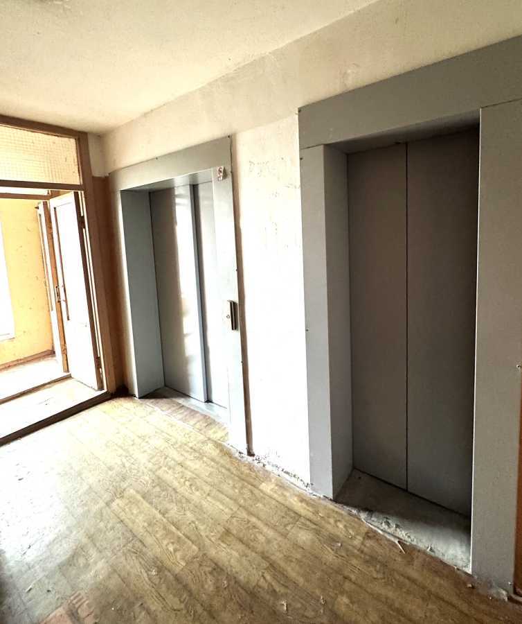 Продажа 1-комнатной квартиры 35 м², Оболонская пл., 5