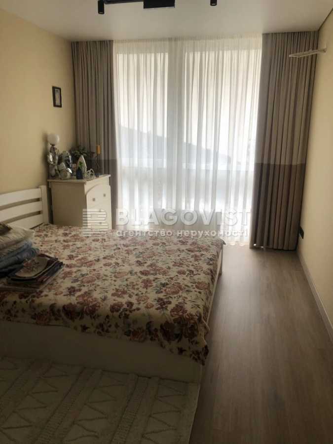 Продаж 1-кімнатної квартири 48 м², Причальна вул., 14