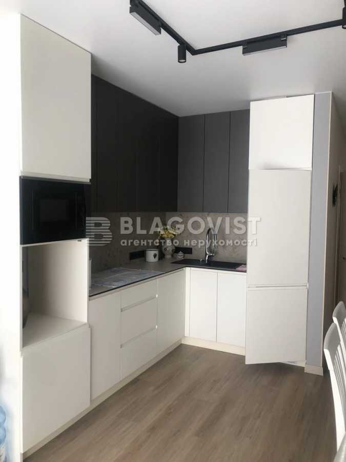 Продаж 1-кімнатної квартири 48 м², Причальна вул., 14